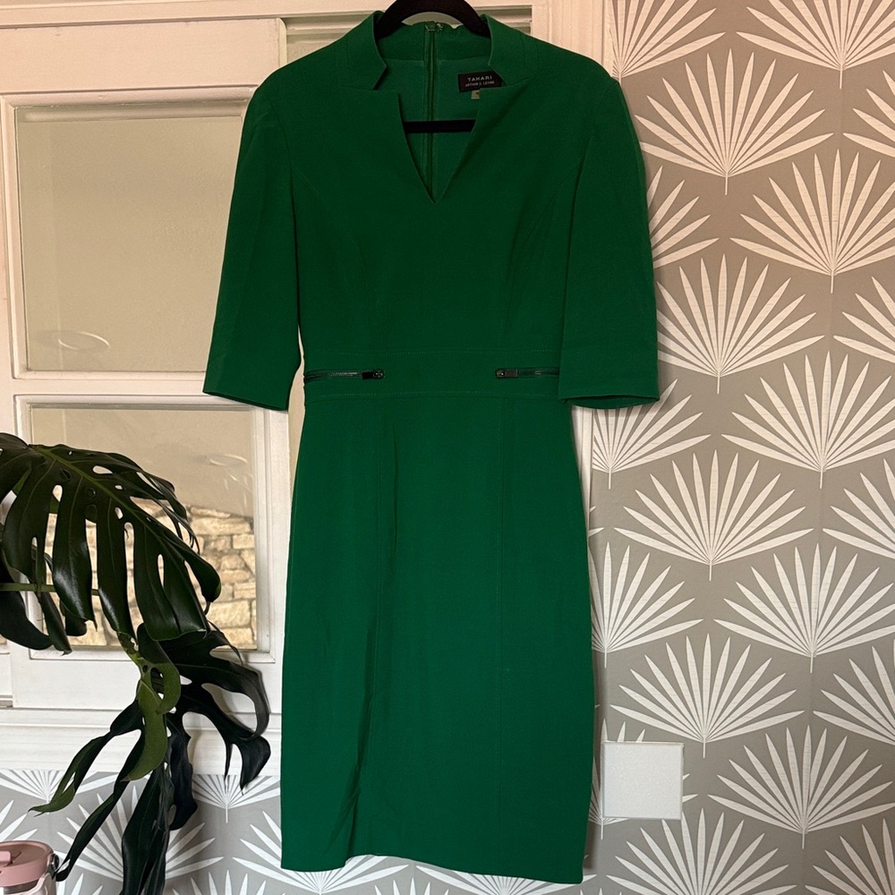 Tahari Vibrant Green Long Sleeve Dress